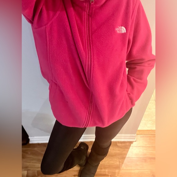 Northface fuchsia polar fleece jacket - Picture 2 of 11